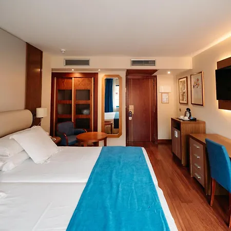 Otel Ms Maestranza 4*